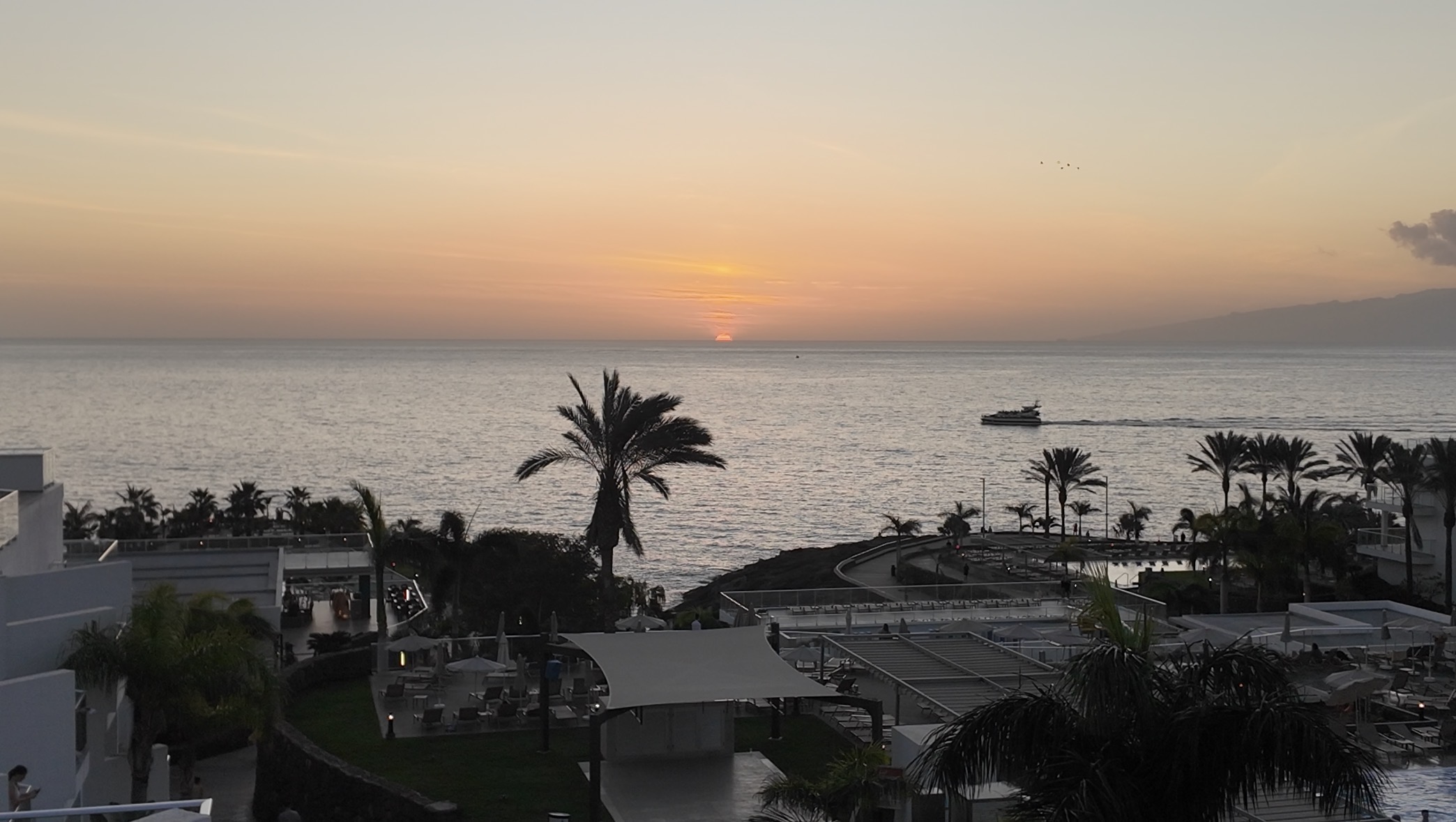 ベランダからの夕日
